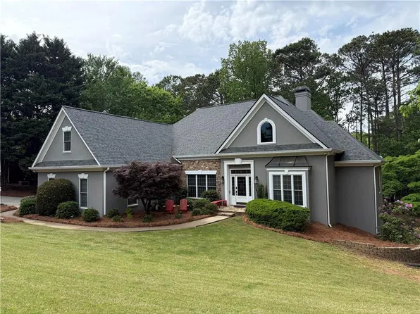 6608 Sweetwater Point, Flowery Branch, GA 30542