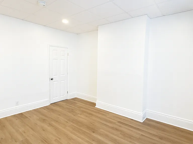 303 Princeton St #1 — Photo 3