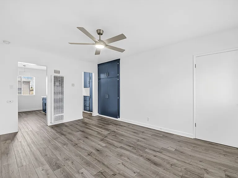 936 Cedar Avenue — Photo 3
