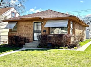 4676 N 69th St, Milwaukee, WI 53218