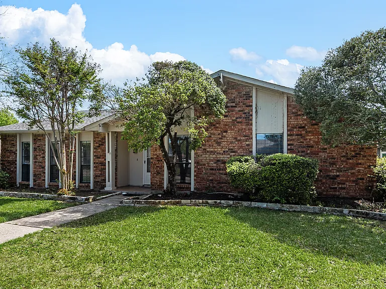 3316A John Muir Ct — Photo 4