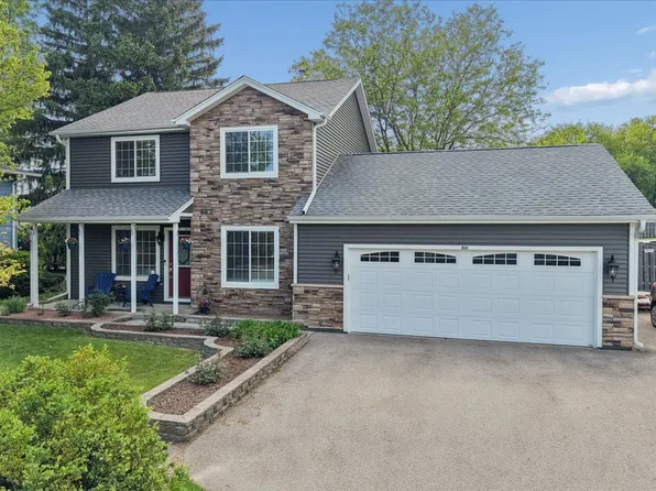 816 Belle Plaine Ave, Gurnee, IL 60031