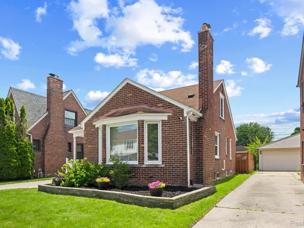 13357 Catalpa St, Southgate, MI 48195