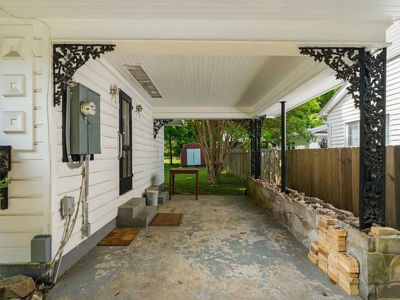 4th image of 626 Whittington Ave