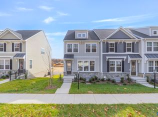 2209 Woodburn Rd, Charlottesville, VA 22901