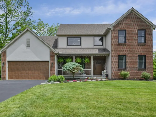 300 Waters Edge SW, Hebron, OH 43025