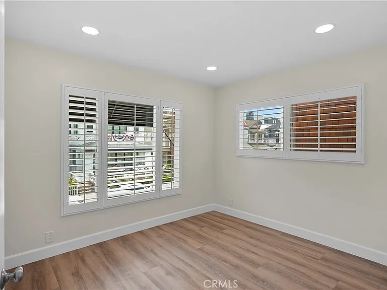 121 Topaz Ave — Photo 14