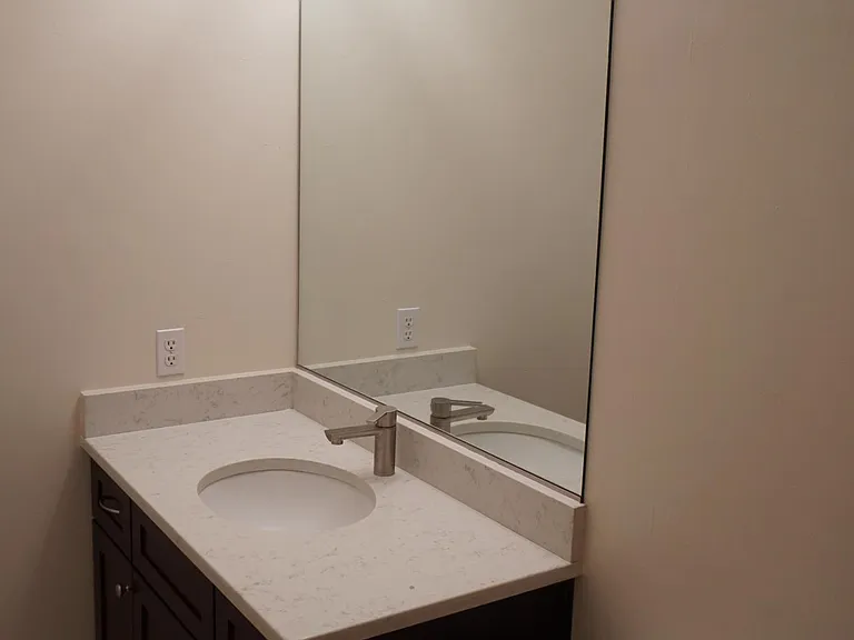 300 Somerset Bridge Rd — Photo 10