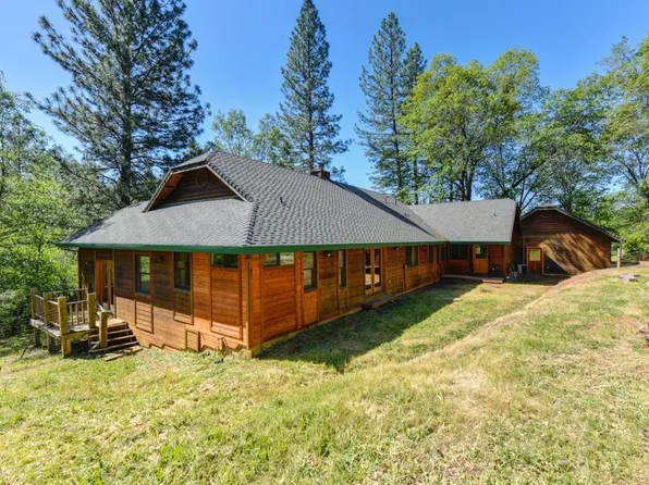 21925 Sandstone Way, Foresthill, CA 95631