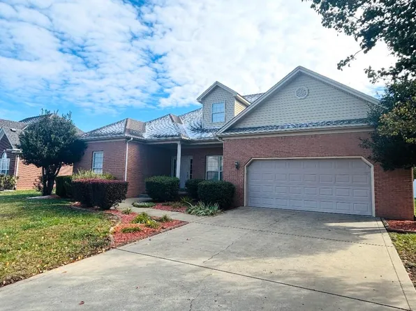 2616 Danhaven Dr, Bowling Green, KY 42104