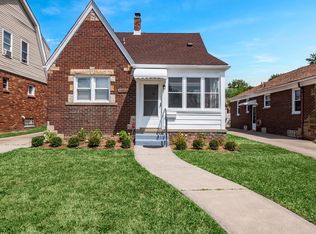 1074 Moran Ave, Lincoln Park, MI 48146