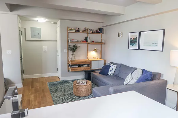 Rented by Maz Group NY | media 4