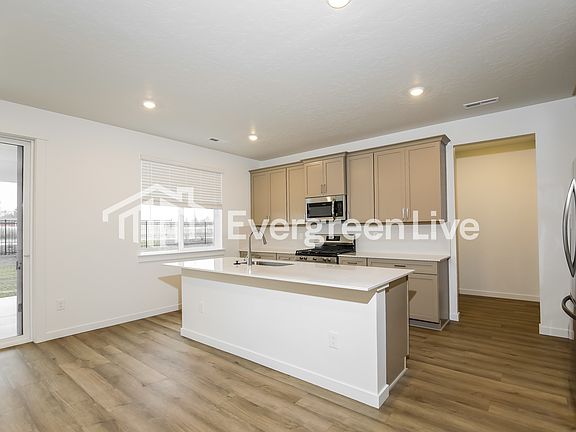 5th image of 4318 Portofino Way