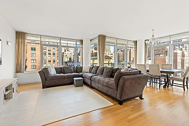 310 East 53rd Street #8A image 1 of 10