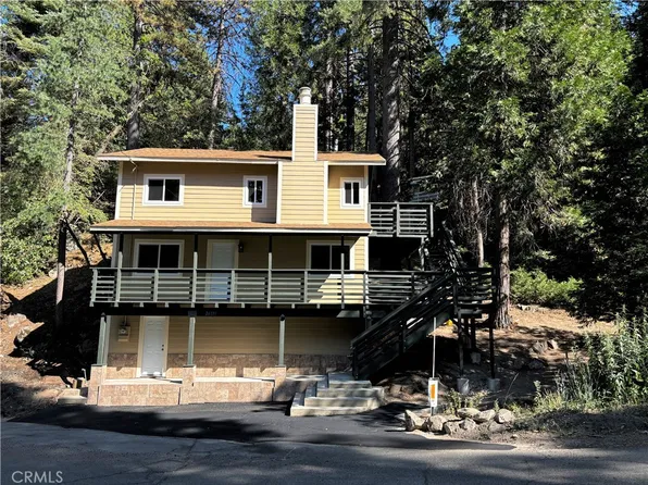 26131 Lake Forest Dr, Twin Peaks, CA 92391