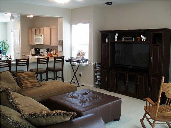 3rd image of 5123 Pearl Creek Ct