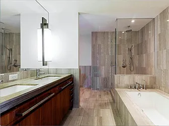 Rented by R New York