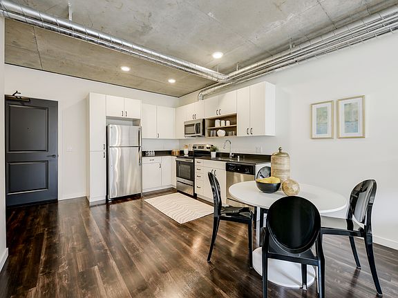 2nd image of 624 Yale Ave N APT 704