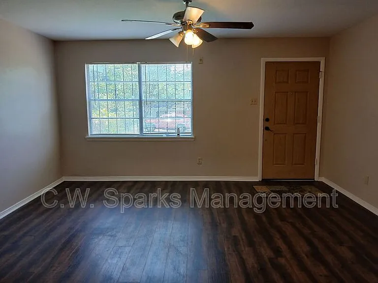2557 Talco Dr — Photo 10
