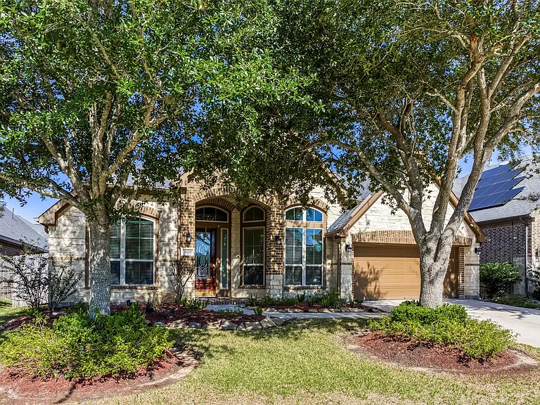 29114 Davenport Dr — Photo 48