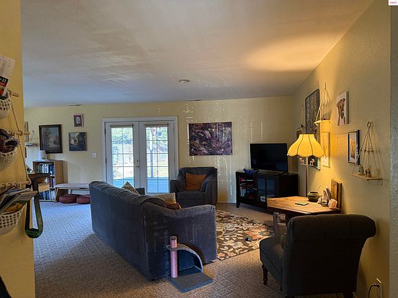 3rd image of 4310 N Boyer Rd