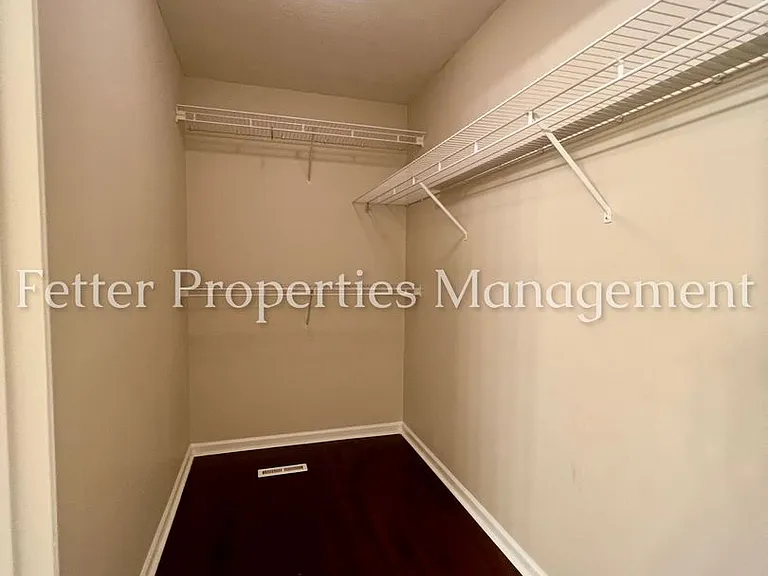 4595 Miranda Dr — Photo 12