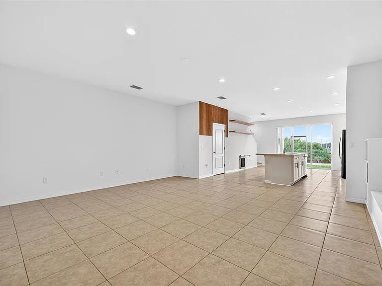 8667 Canyon Creek Trl — Photo 4
