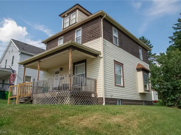177 24th St NW, Barberton, OH 44203