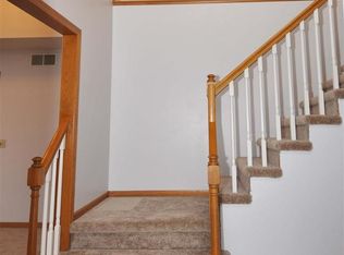 3321 Canyon Rd, Lincoln, NE 68516