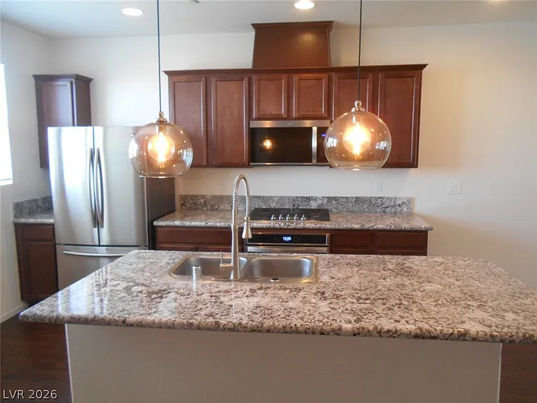 184 Petaluma Valley Dr — Photo 5