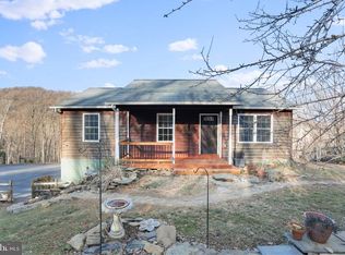 146 Lookout Point Way, Linden, VA 22642