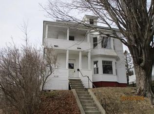 64 Harvard St, Gardner, MA 01440