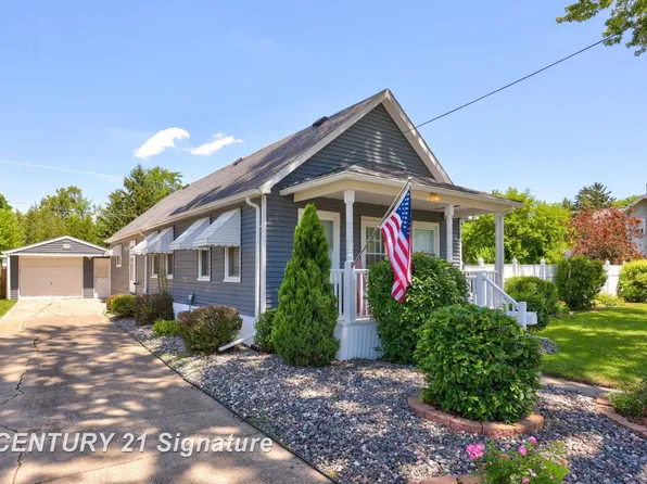 1618 Division St, Saginaw, MI 48602