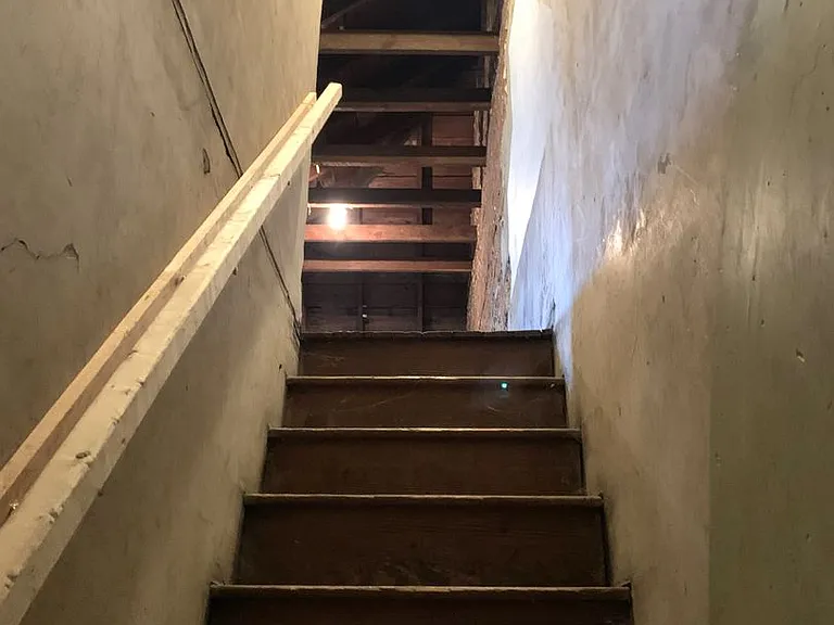 577 Lincoln Way E — Photo 43