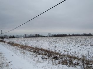 1420 E Pinconning Rd, Pinconning, MI 48650