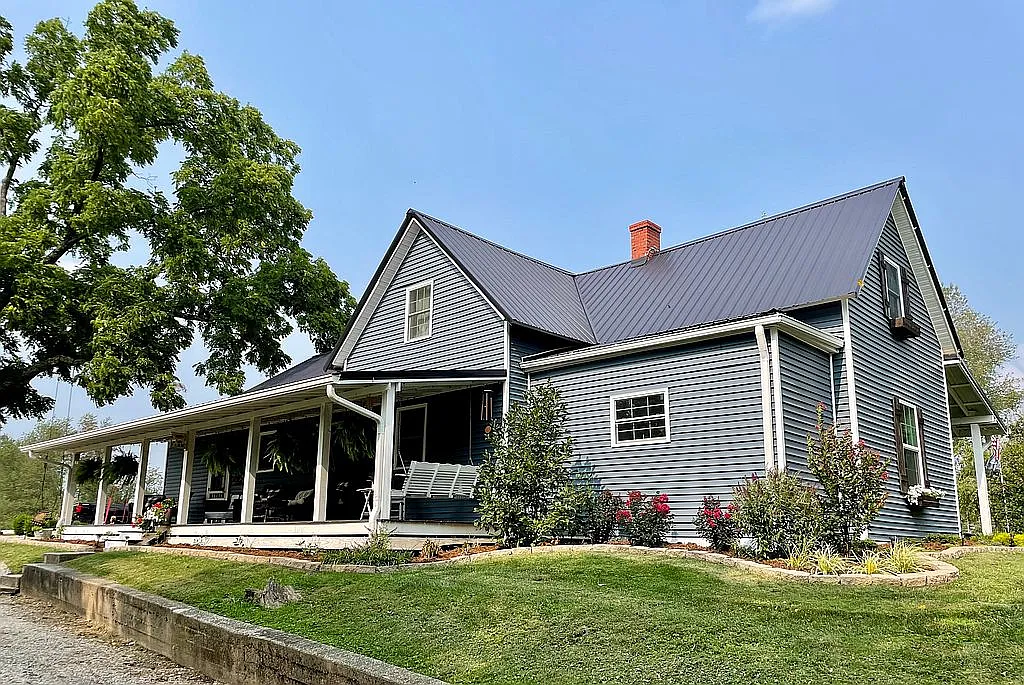 810 Corydon Ridge Rd NE photo 1