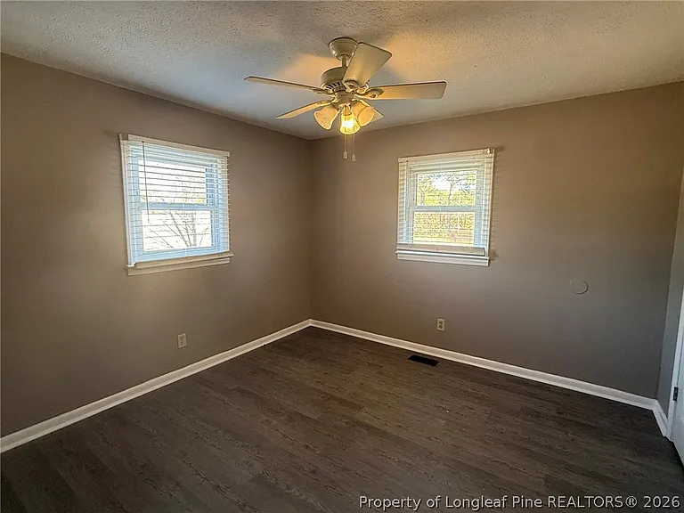 2223 Carbine St — Photo 8