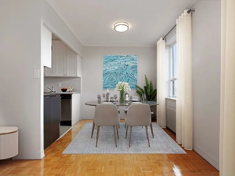 437 Glen Park Ave — Photo 3