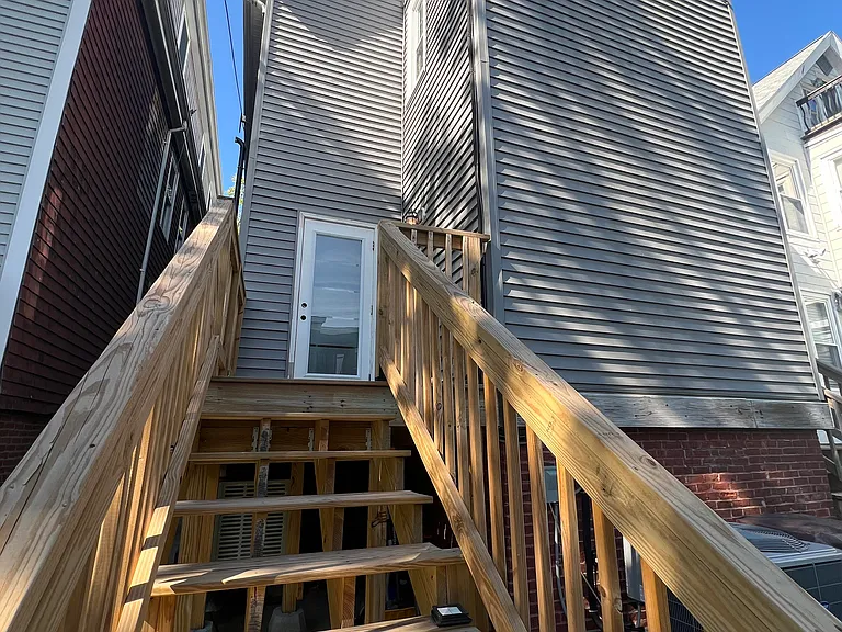 491 E 6th St #2 — Photo 8