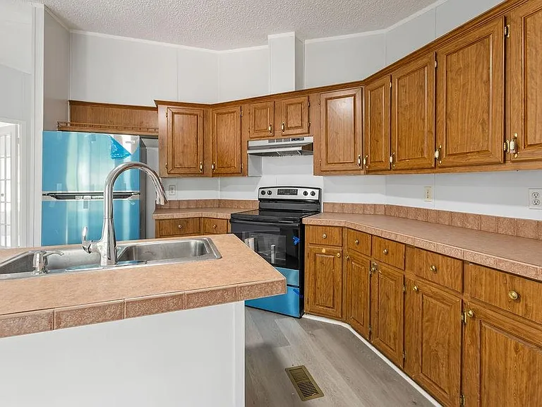 16474 N Emerson Cir — Photo 19