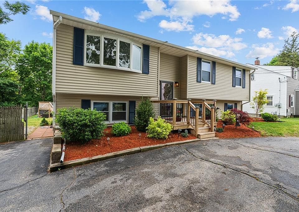 122 Arnolds Neck Dr, Warwick, RI 02886 Zillow