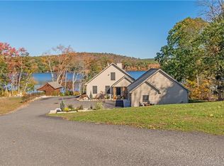 446 Moosup Pond Rd, Moosup, CT 06354