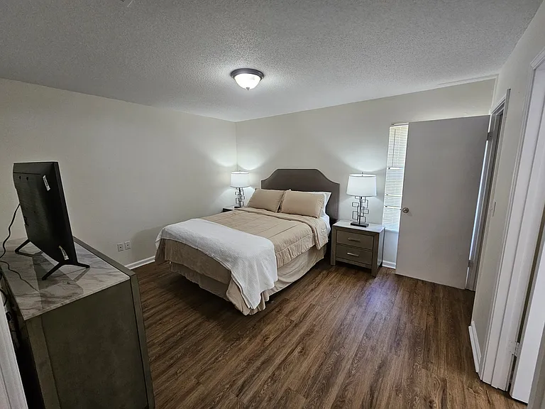 3594 Russelwood Dr — Photo 14