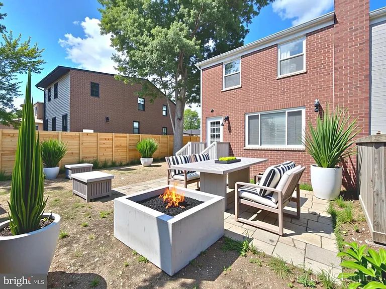 3109 Mosby St — Photo 23