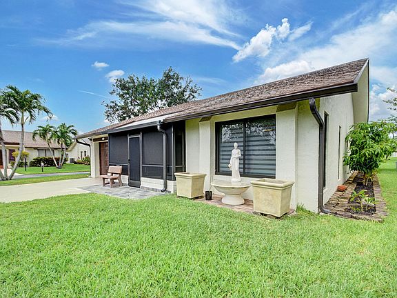 3rd image of 3287 Shadow Wood Drive