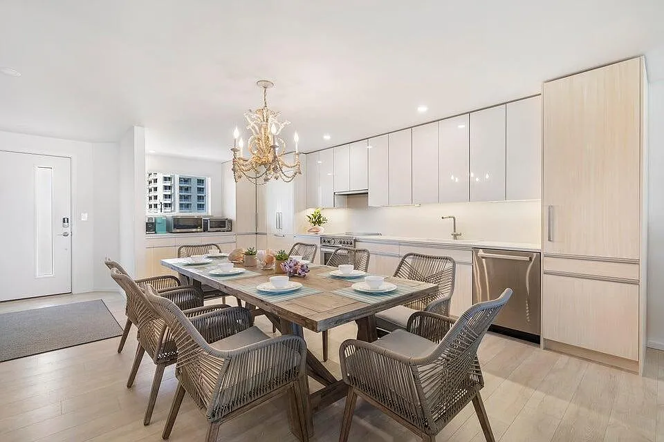 2 bed, 2.0 bath, 1404 sqft, $8,500 — Photo 4