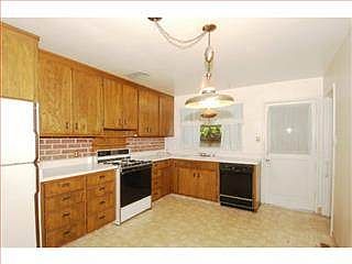 3rd image of 1314 Madison Ave
