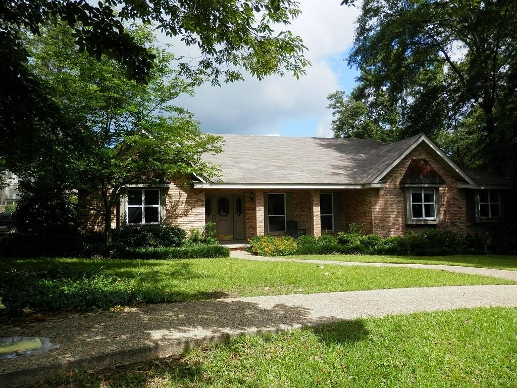 1001 Stratford Rd, Hattiesburg, MS 39402 Zillow