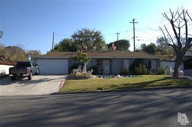 2nd image of 333 Calle Jazmin
