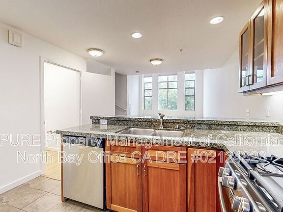 5th image of 950 Harrison St Unit 112